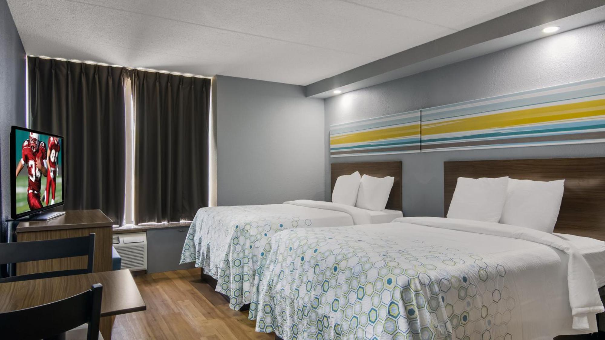 Hometowne Studios By Red Roof And Conference Center Chicago - N Aurora Naperville North Aurora Eksteriør bilde